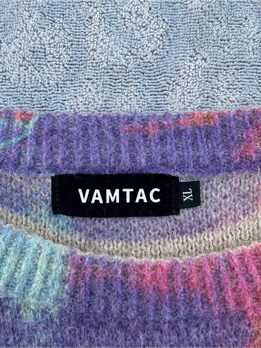 VAMTAC Sweater - Picture 2 of 2